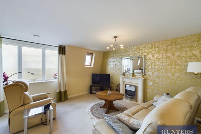 Thumbnail Flat for sale in North Marine Road, Scarborough