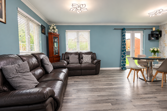 48, Gowkhill Place, Kinnaird Village, Larbert photo 2