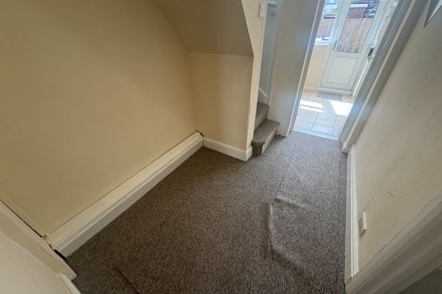 50, Devon Street, East Riding of Yorkshi photo 3