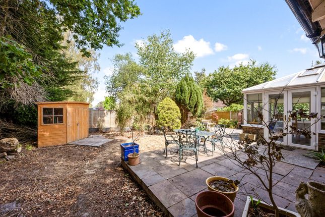 3 Amberley Close, Pulborough photo 3