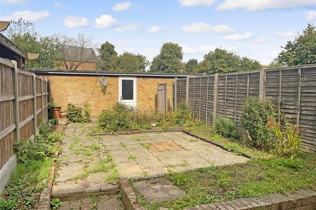 Thumbnail Terraced house for sale in Foxbury, New Ash Green, Longfield, Kent