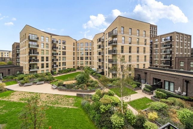 1-bed flat on Flat 37, 26, Palmer Street, Berkshire, £185,000