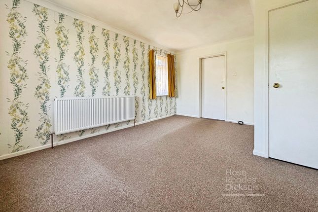 56, Shide Road, Isle of Wight photo 3