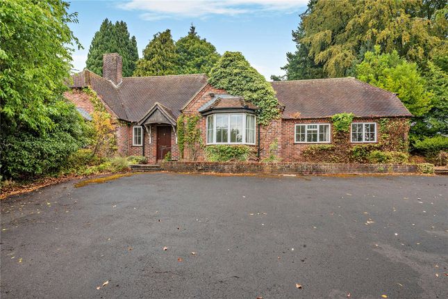 3-bed house on Little Mead,, Wash Water, Berkshire, £750,000