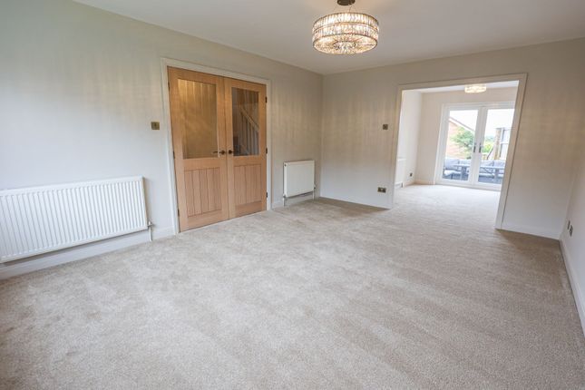 17 Alderley Heights, Lancaster photo 3