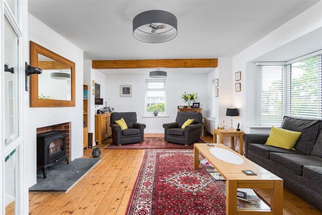 23, Wynmore Avenue, Leeds photo 2