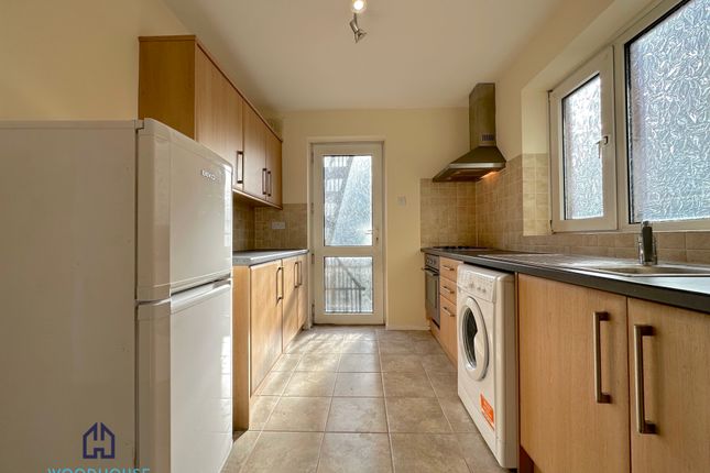 Thumbnail Flat to rent in The Limes Avenue, Arnos Grove