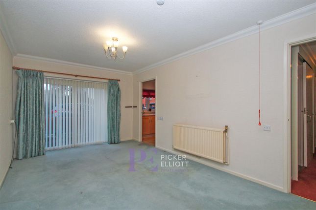 Flat for sale in Ashby Road, Hinckley