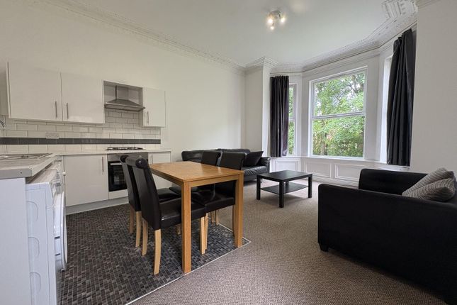 Flat 1B, 17-19, Alexandra Road, Sale photo 4