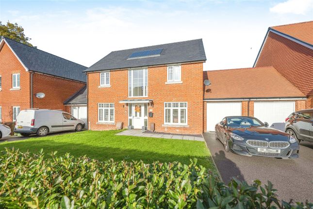 Detached house for sale in Sandy Hill Close, Waltham Chase, Southampton