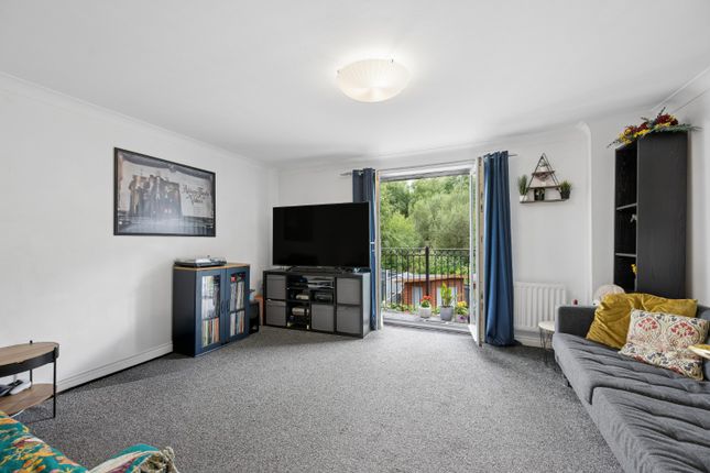 35 Wateredge Close, Leigh, Lancashire photo 3