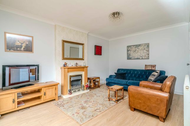 25 Bloomfield Grange, Preston photo 3