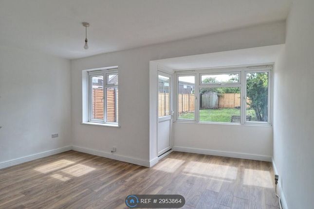 Wintringham Road, St Neots photo 3