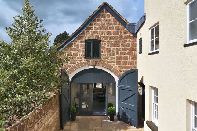 Mews house for sale in Whitchurch, Ross-On-Wye, Herefordshire