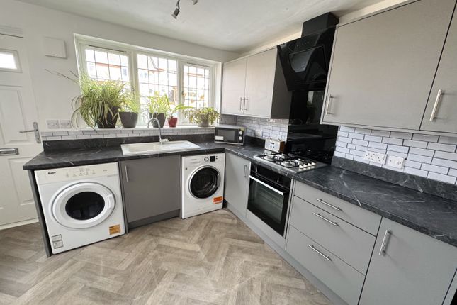 10, Milton Lane, Peterlee photo 4