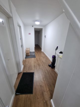 ROOM 1, Ardath Road, BELGRAVE photo 2