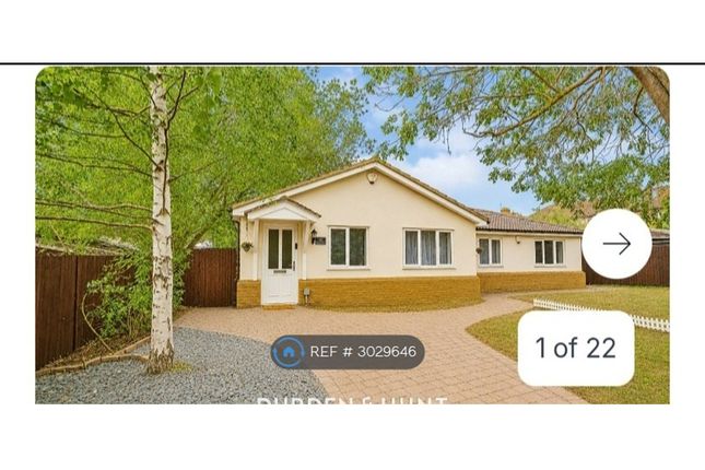 2-bed house on B Seymer Road, Romford, £2,000/mo