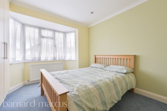 Detached house for sale in Woodstock Avenue, Sutton