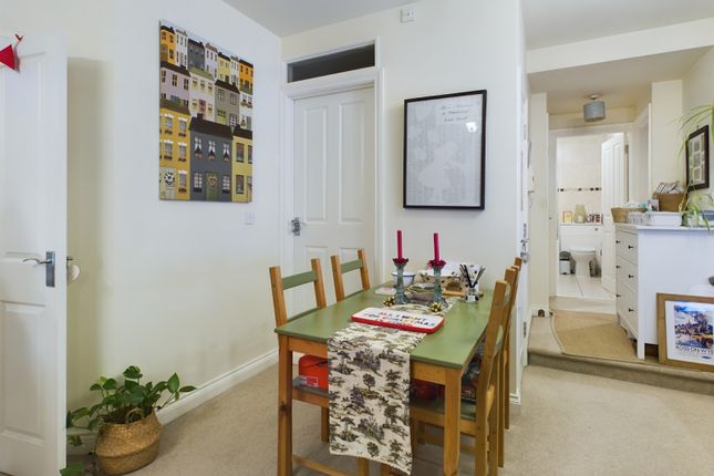 1 Swan House,, Edde Cross Street, Herefordshire photo 4