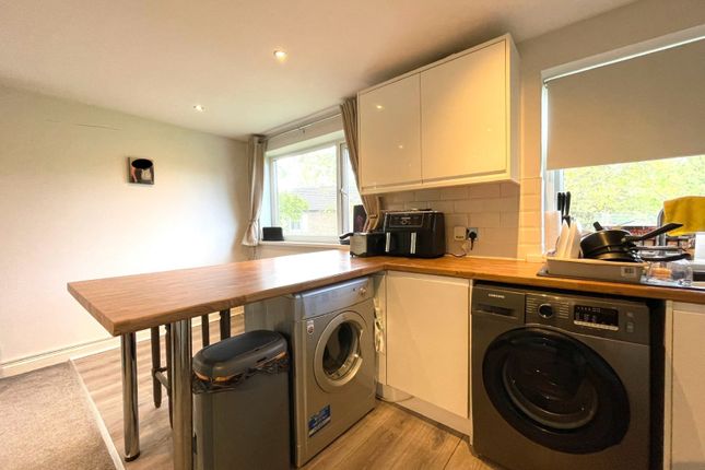 5, Adel Wood Road, Leeds photo 3
