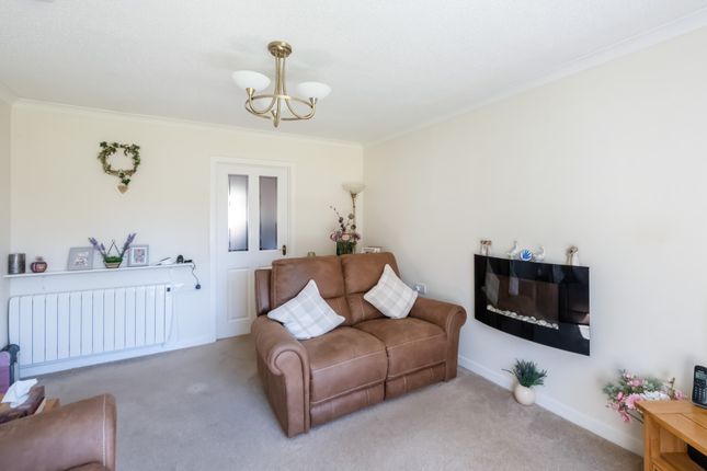9, Dalginross Gardens, Comrie, Crieff photo 3