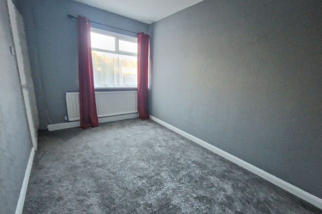 5, Heathwood Drive, Ramsgate photo 5