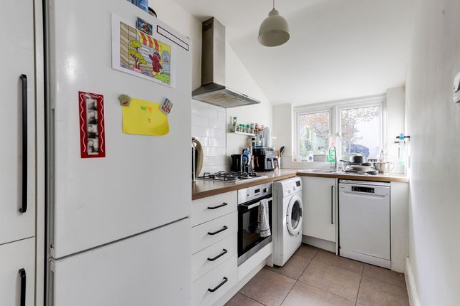 17 Haydn Road, Nottingham photo 4