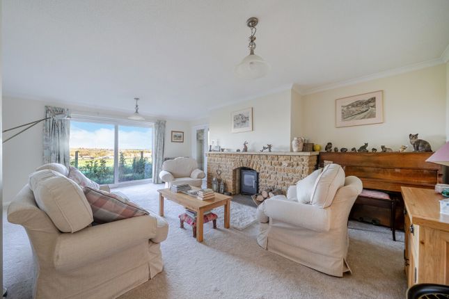 Sunnymount, 29, Head Street, Yeovil photo 2