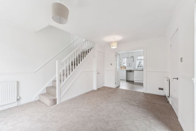 27 Everard Court, Colston, Glasgow photo 4