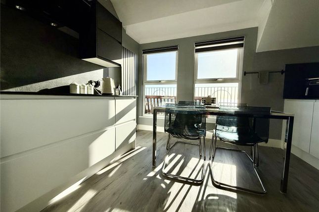 Flat 16, Shirley Court,, South Marine Drive, East Yorkshire photo 4