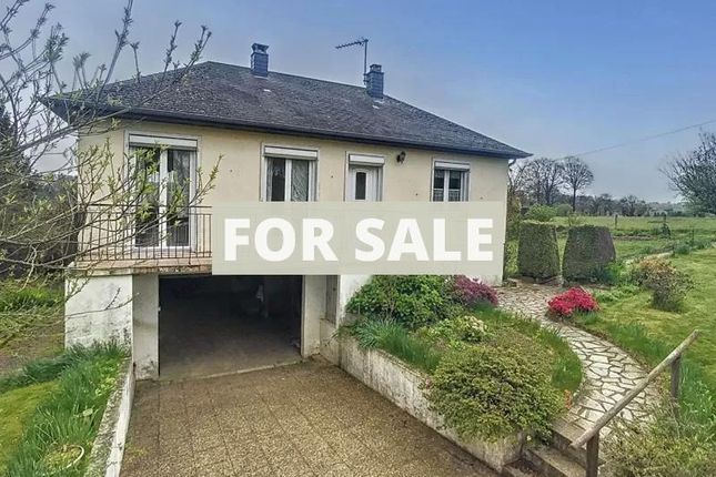Thumbnail Detached house for sale in Mesnil-Clinchamps, Basse-Normandie, 14380, France