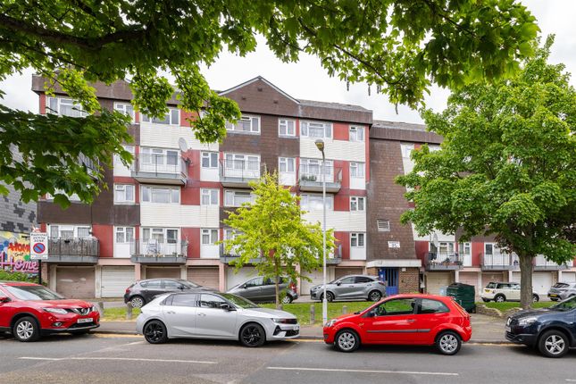 Aldriche Way, E4