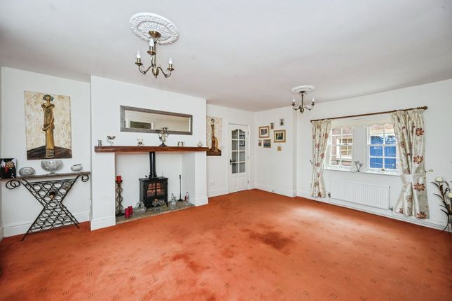 Eccleston Hall, Prestbury Drive, St Helens photo 2