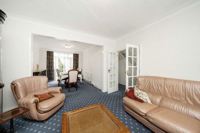 5, Aprey Gardens, London photo 3