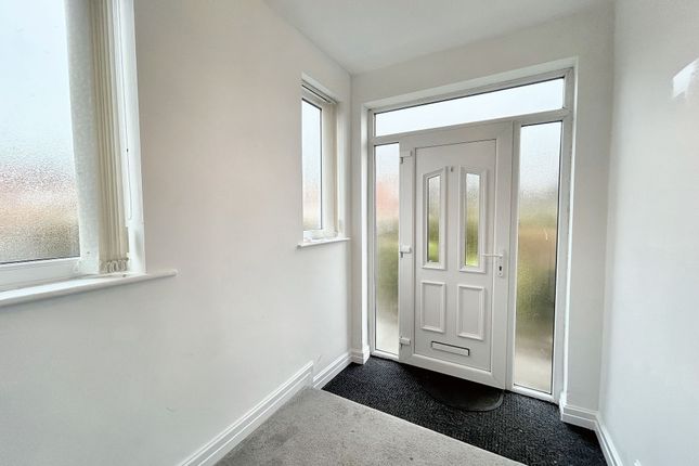 13 Gore Avenue, Salford photo 2