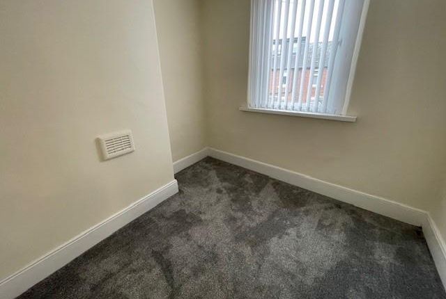 Terraced house to rent in Kings Terrace, Springwell, Gateshead
