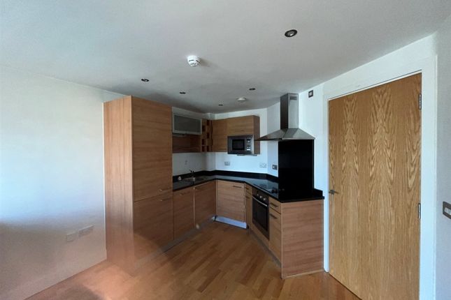 139 La Salle (8FF),, Chadwick Street, LEEDS photo 4
