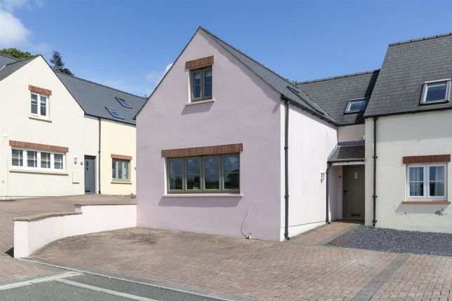 5 Boot & Shoe Close, Haverfordwest photo 2