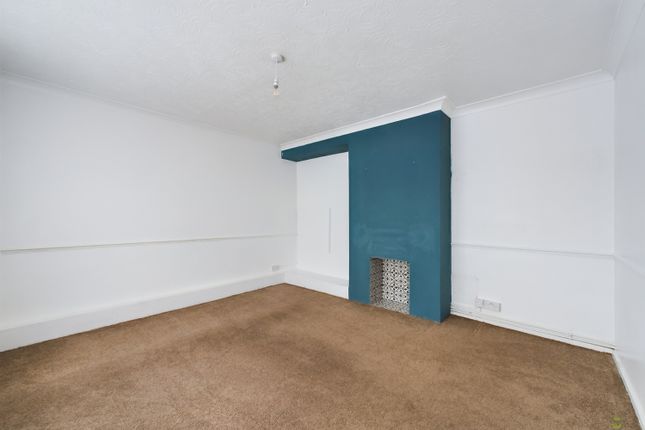 87, Edington Road, London photo 2