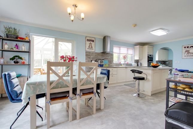 4 Glebe Gardens, Wisbech photo 4