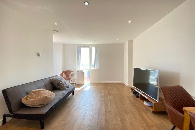 1-bed flat on Flat 173, 15 Bessemer Place, London, £380,000
