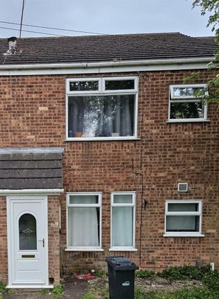 1-bed house on 63, Gordon Crescent, Brierley Hill, £120,000