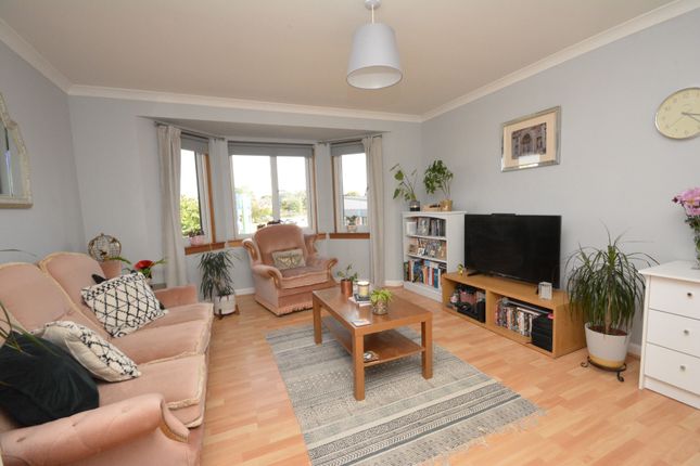 Flat for sale in Dundee Court, Falkirk, Stirlingshire