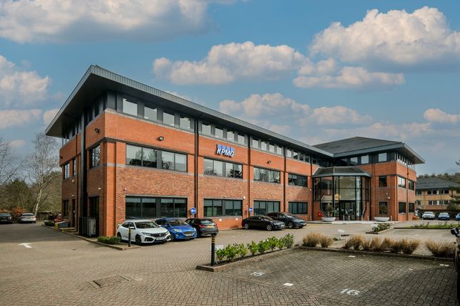 Office to let in One Forest Gate, Tilgate, Crawley