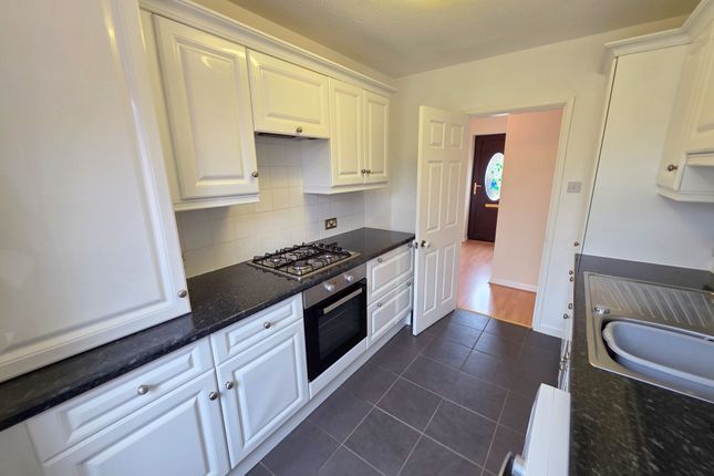 12 Mowbray Close, Doncaster photo 3