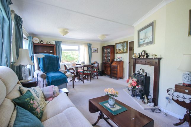 3, Peppercorn Park, Clapham photo 4