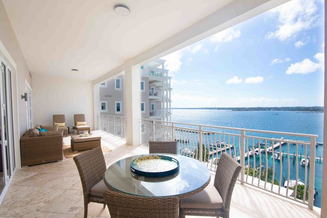 Apartment for sale in 3Mhv+Rx4, Paradise Island Dr, Nassau, The Bahamas