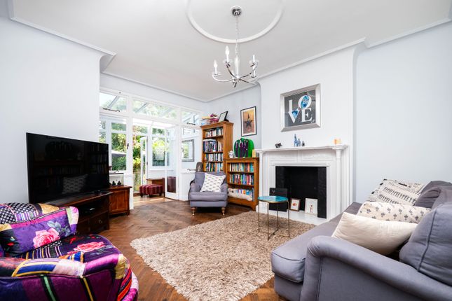 33, Beechcroft Avenue, London photo 4