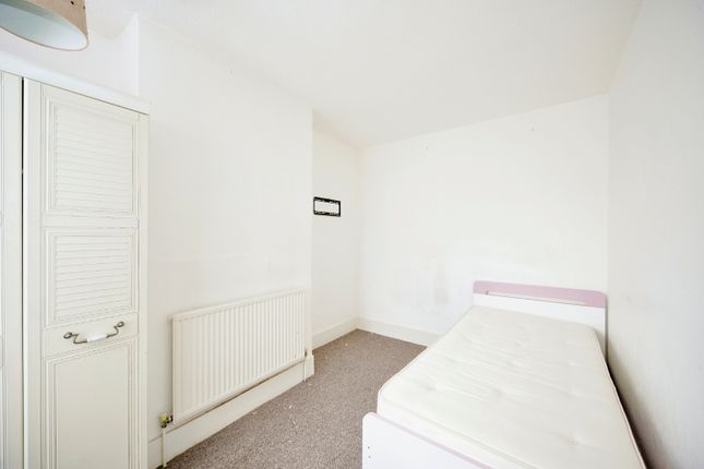Terraced house for sale in Union Street, Maidstone, Kent