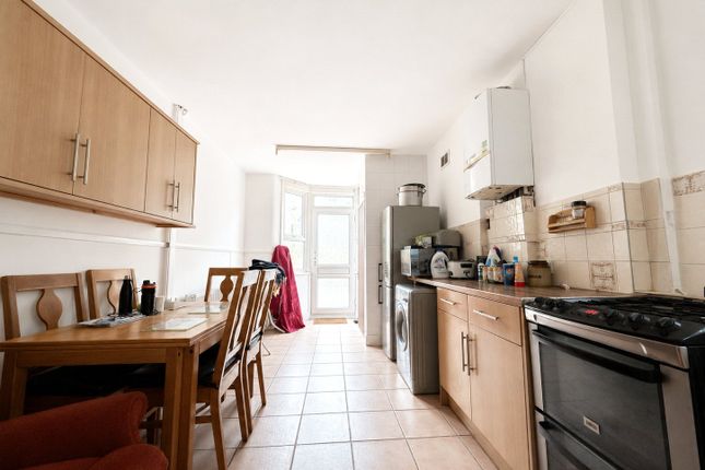 52, Elmer Road, London photo 3